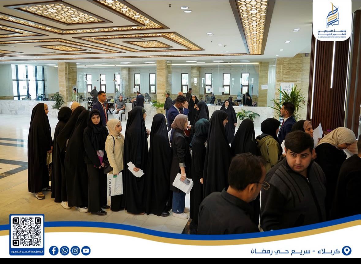 جانب من مشاركة قسم الشؤون القانونية في أجراءات تسجيل الطلبة